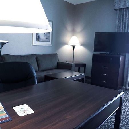 Hampton Inn & Suites By Hilton Edmonton International Airport Leduc Εξωτερικό φωτογραφία