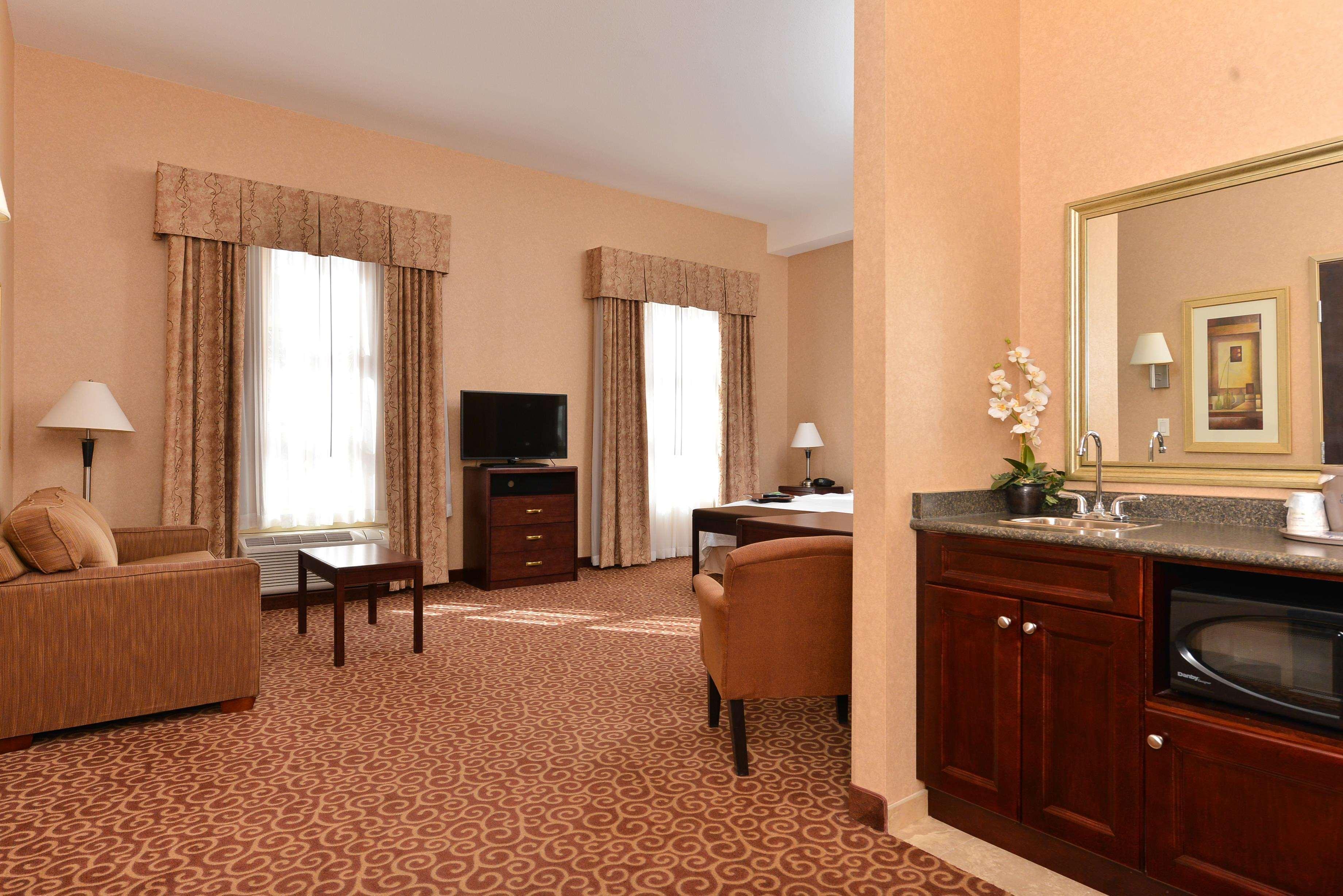 Hampton Inn & Suites By Hilton Edmonton International Airport Leduc Εξωτερικό φωτογραφία