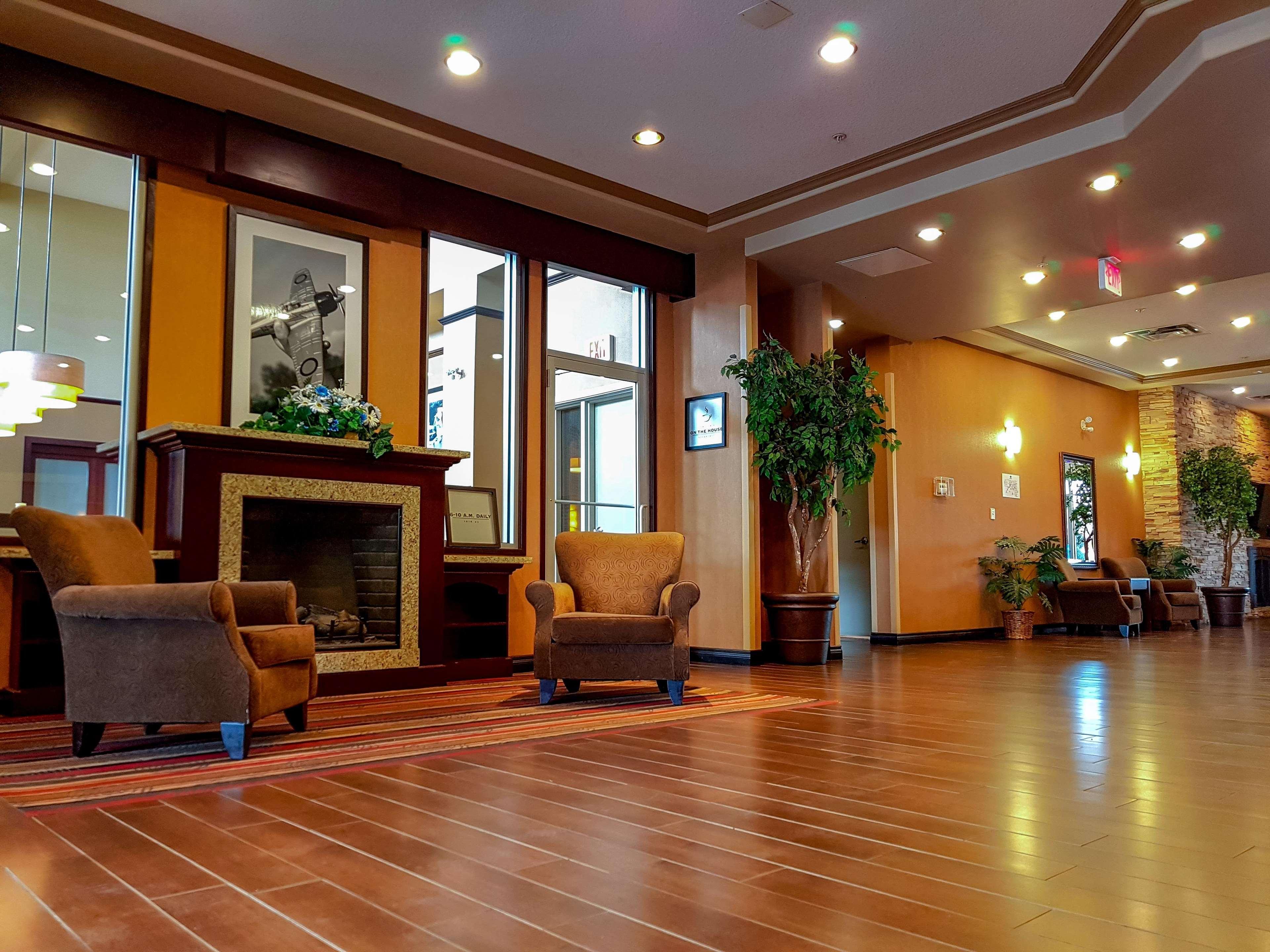 Hampton Inn & Suites By Hilton Edmonton International Airport Leduc Εξωτερικό φωτογραφία