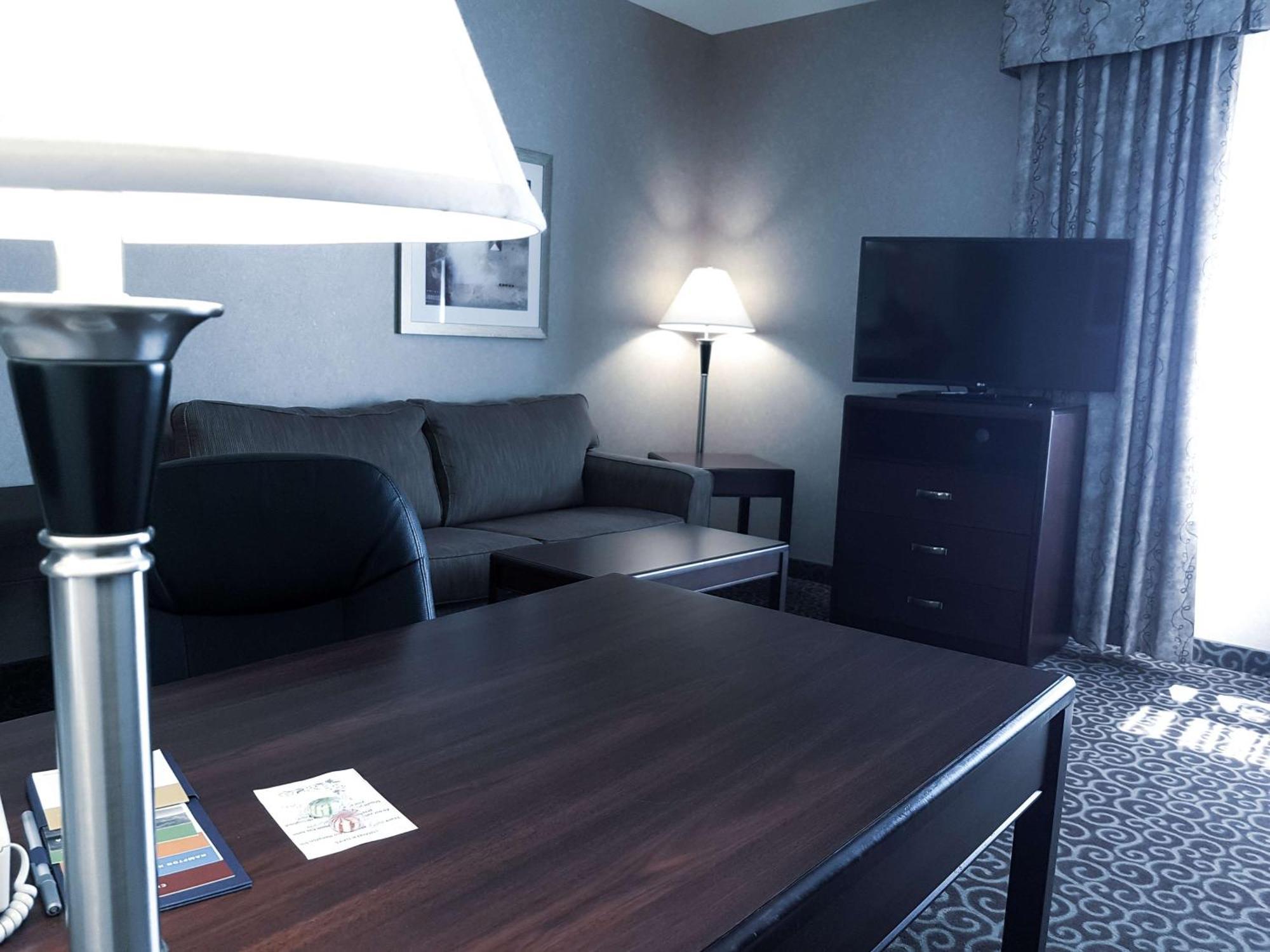 Hampton Inn & Suites By Hilton Edmonton International Airport Leduc Εξωτερικό φωτογραφία